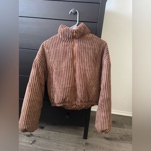 Cropped bomber jacket